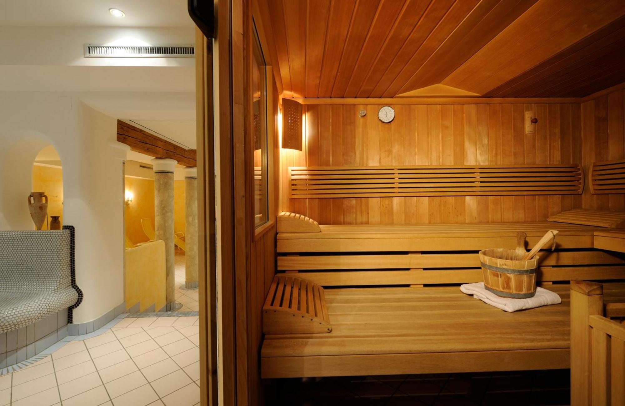 Hotel Blattlhof 4*